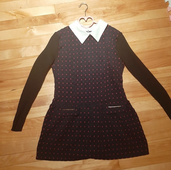 Adeline - Long Sleve Dotted Dress - Picture 3 of 4